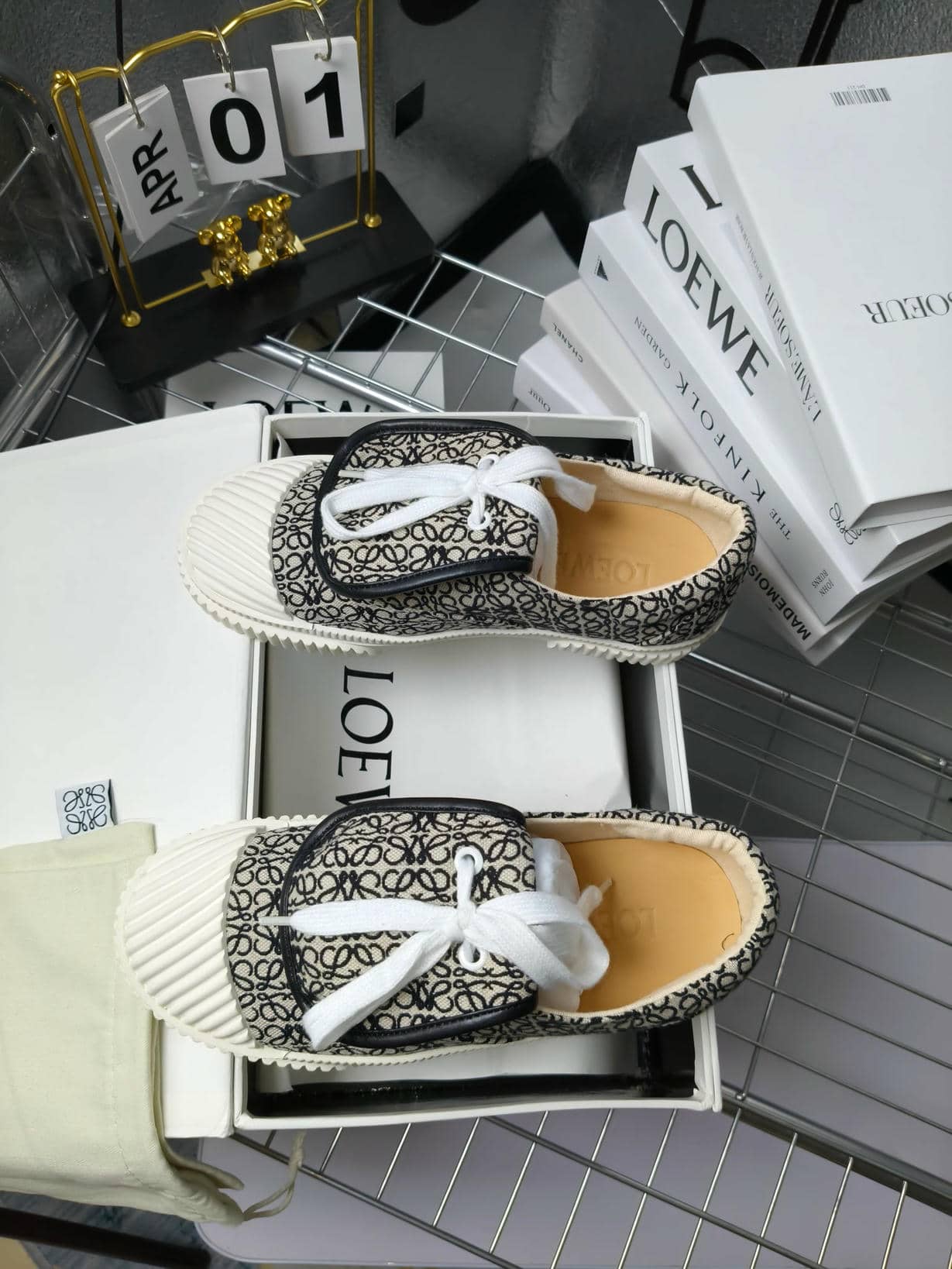 LOEWE canvas sneakers-10